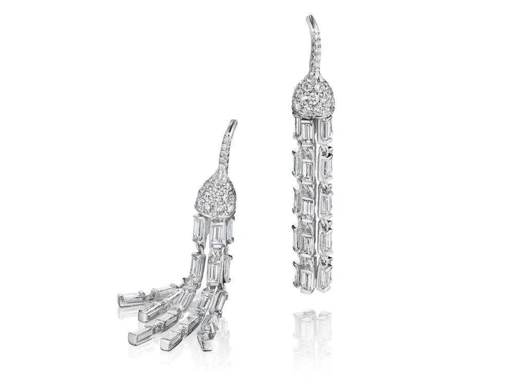 baguette-diamond-chandelier-earrings-high-end-jewelry-luxury-jewelry-hammerman-jewels