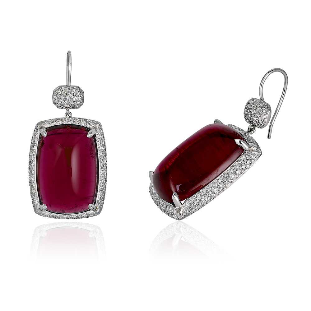Earrings in 2 x 750°/00 gold, featuring a cabochon ruby … | Drouot.com